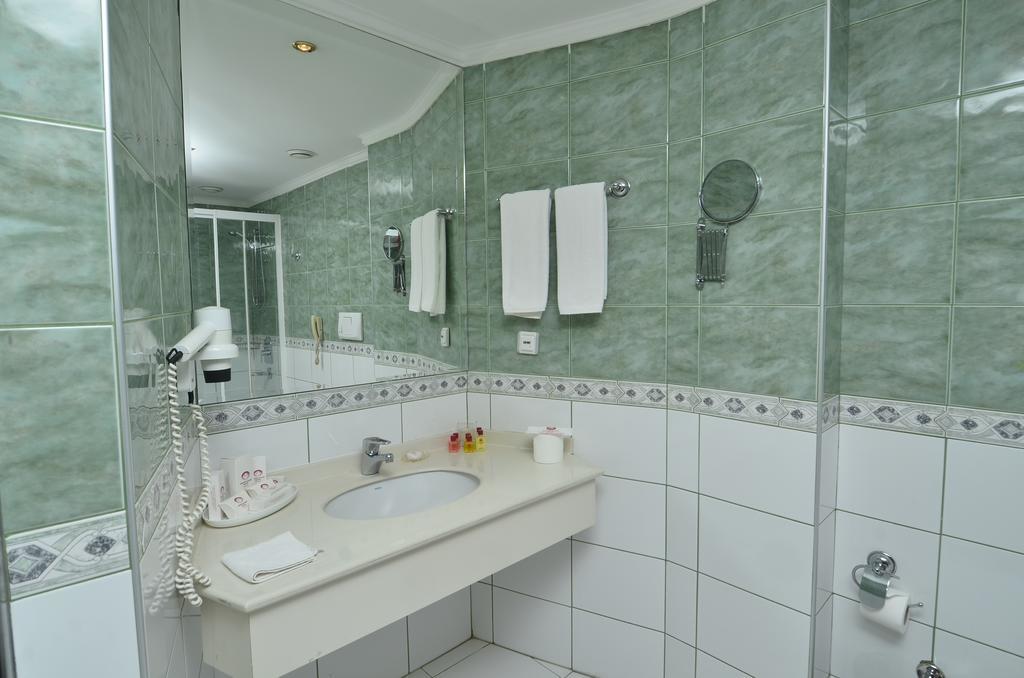 Akgun Elazig Hotel Room photo