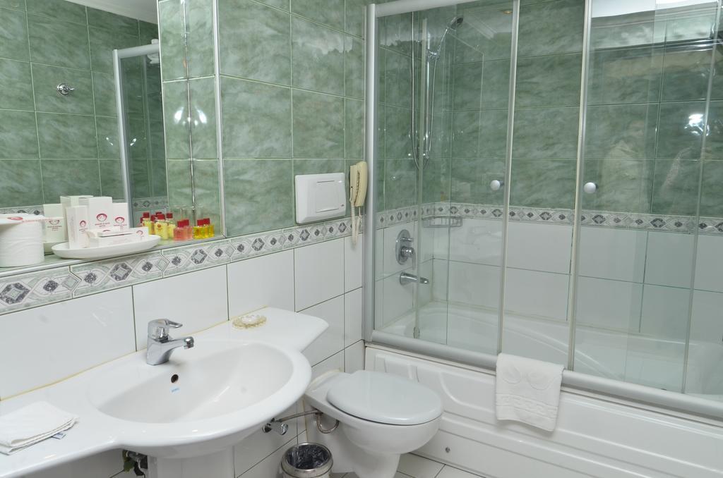 Akgun Elazig Hotel Room photo