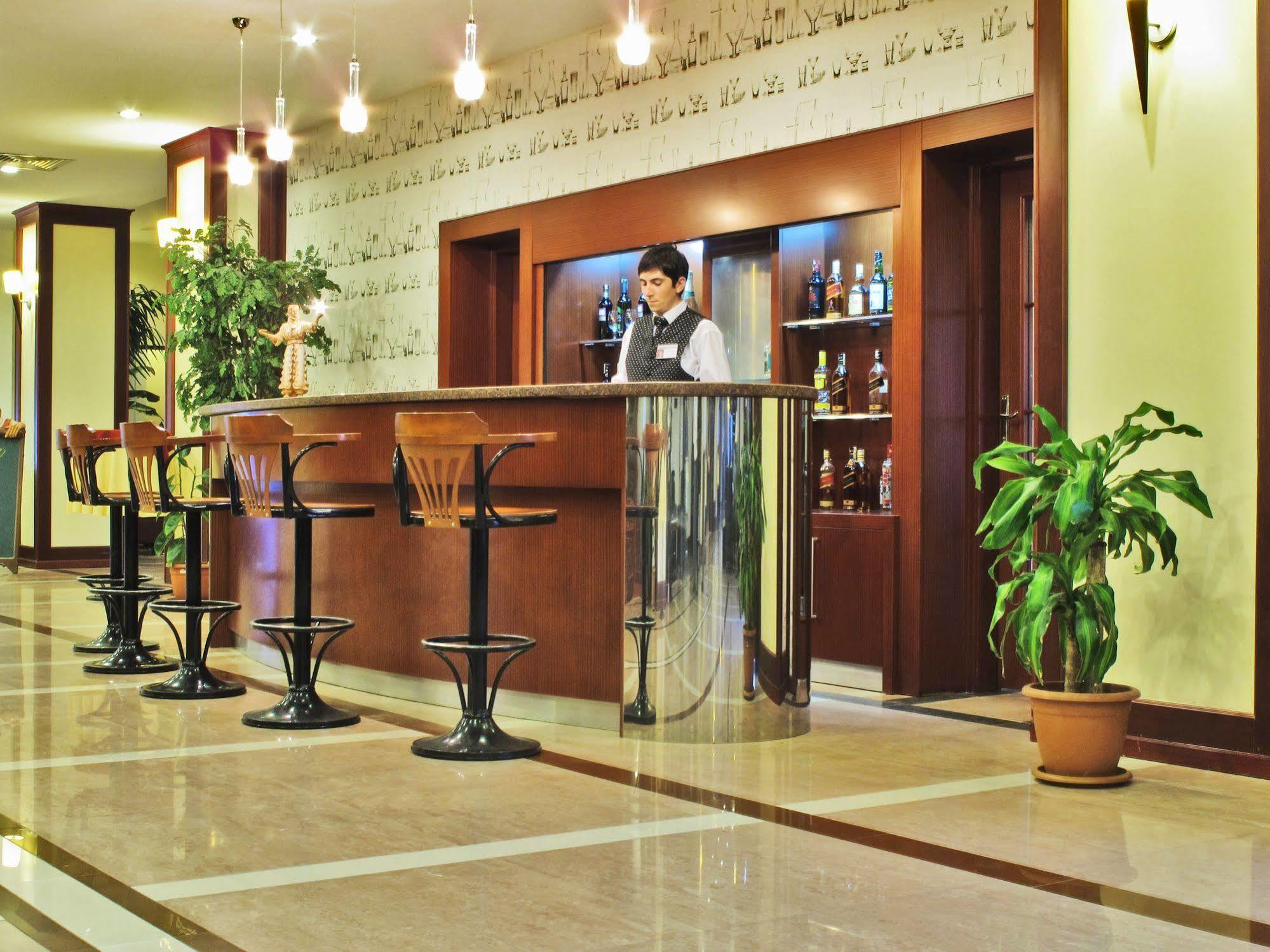 Akgun Elazig Hotel Exterior photo